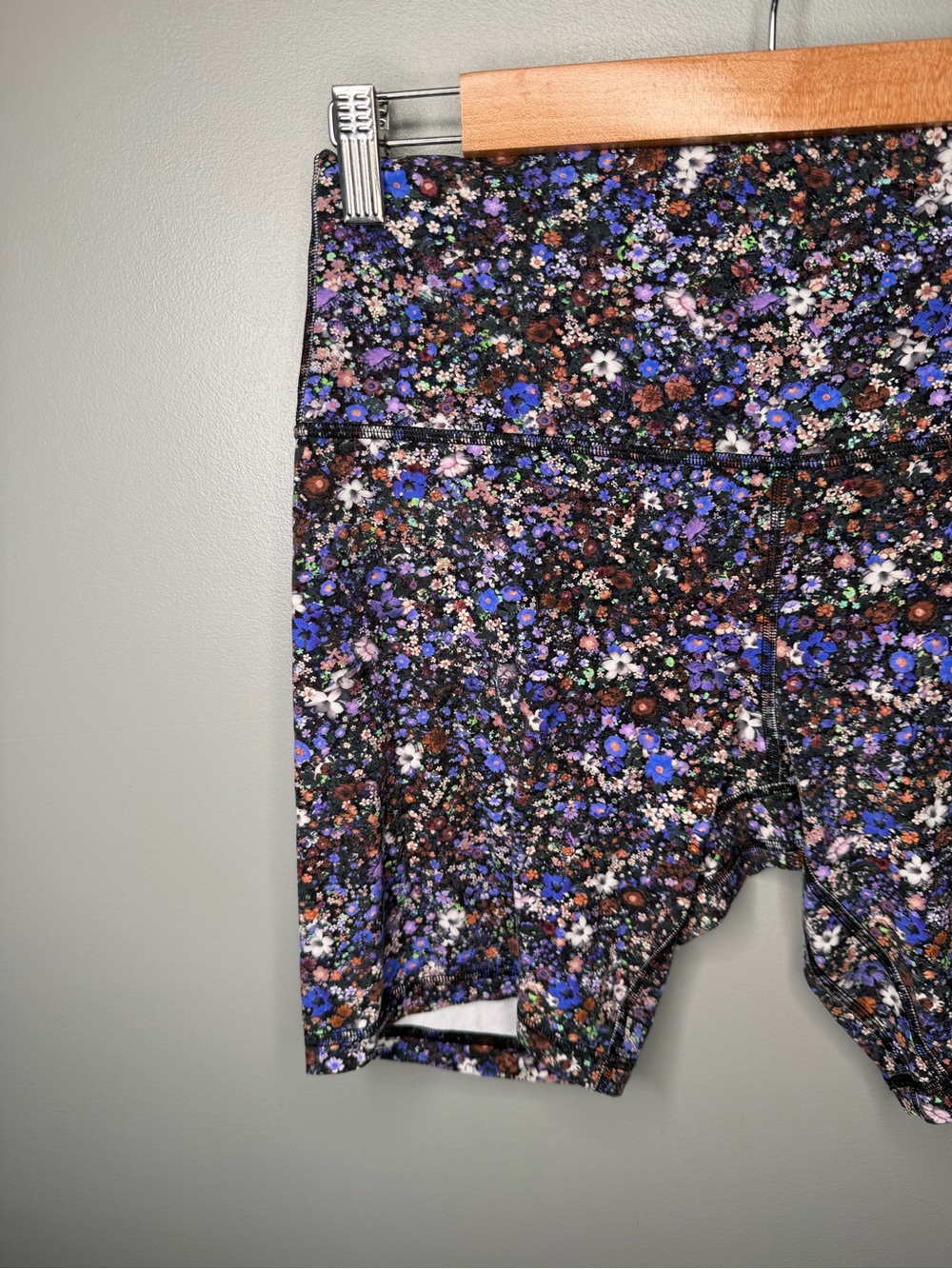 Lululemon Align High-Rise Short 8" - Flower Burst Multi - Picture 4 of 11